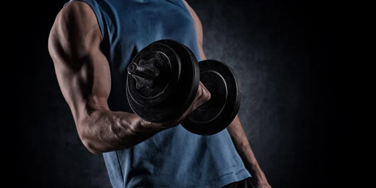 A Single Weightlifting Session Can Sharpen Thinking, Study Finds